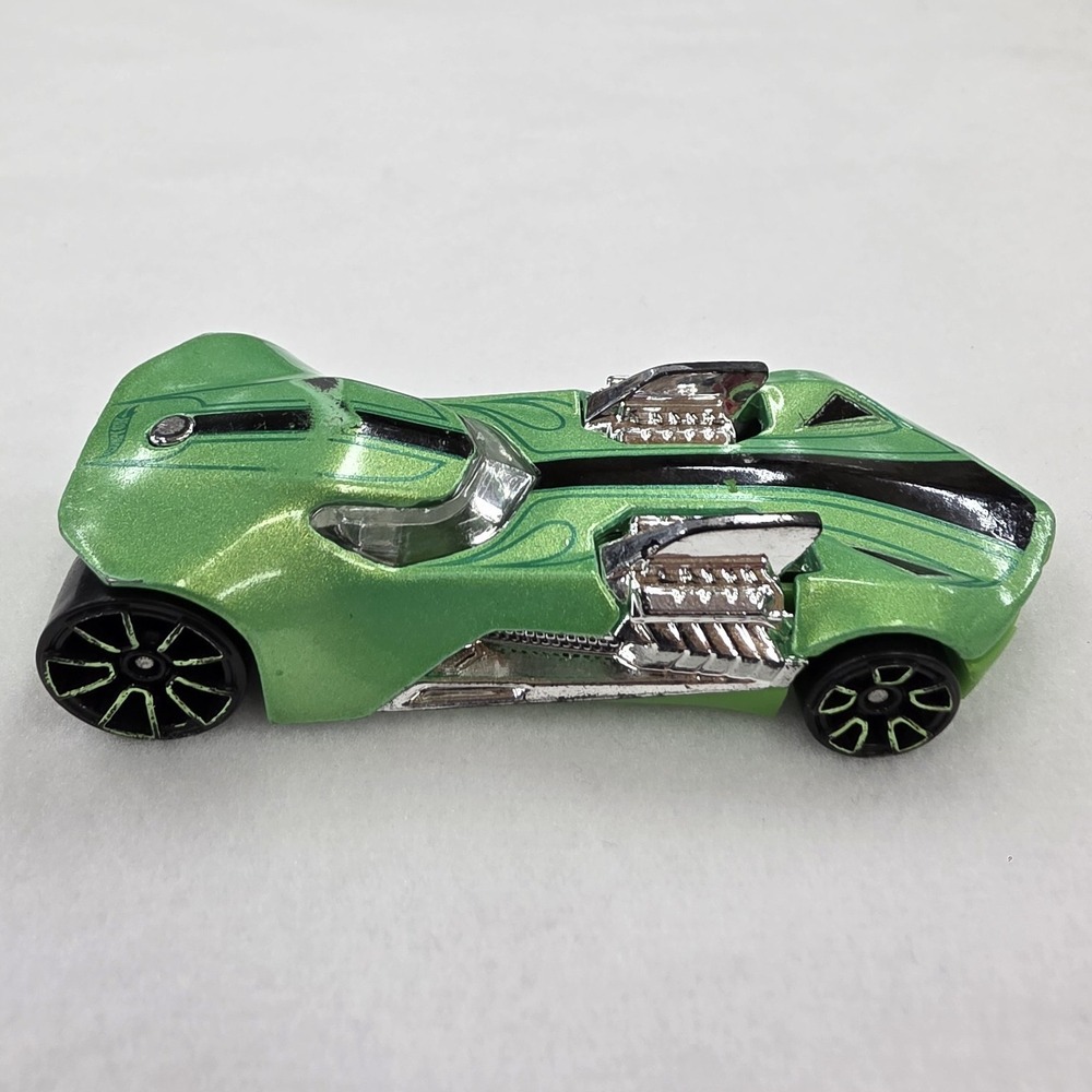 2007 Hot Wheels Twin Mill III Metallic Lime Green with Black Decals Diecast 1:64